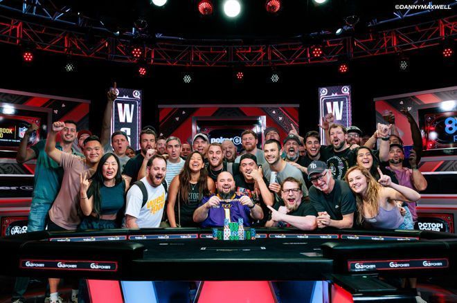 Крис Хуничен — победитель $100,000 High Roller No-Limit Hold'em