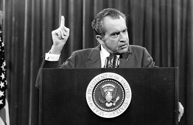Бывший президент США Ричард Никсон был игроком в покер