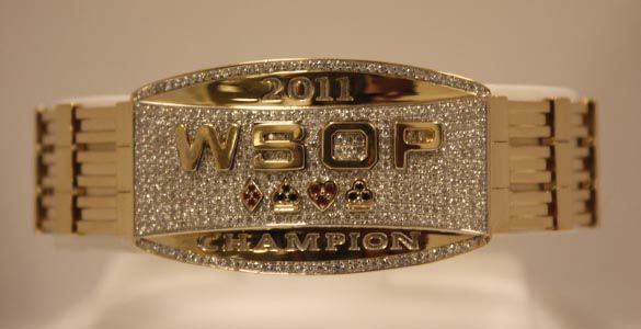 Золотой браслет WSOP 2011 года