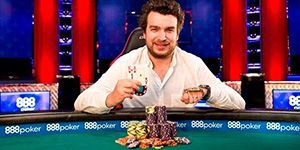 Участник команды 888poker Крис Мурман выиграл свой первый браслет WSOP