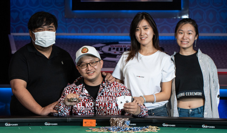 Любитель получил золотой браслет в одном из турниров WSOP 2021